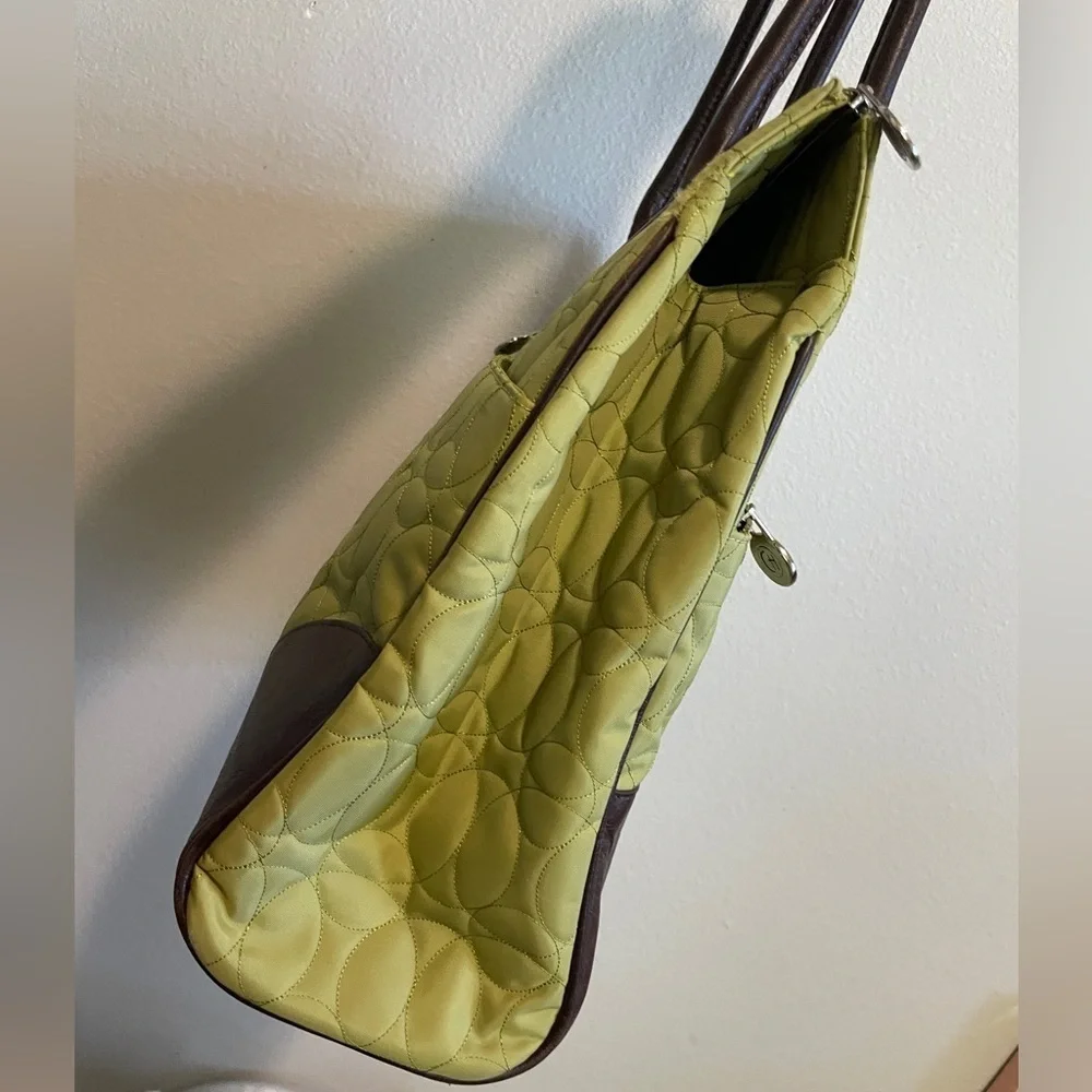 Chelsey Henry Quilted Laptop Tote Bag – Green with Brown Trim | Like new
